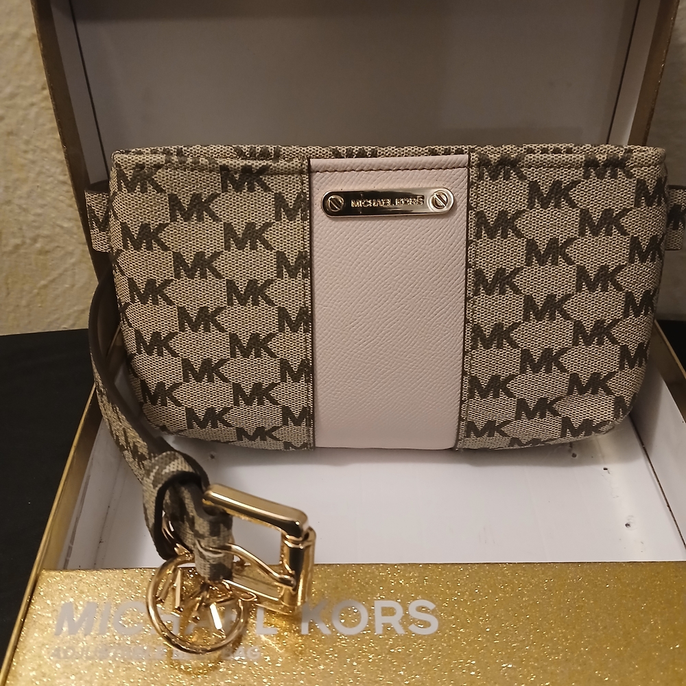 Michael Kors Fanny Pack